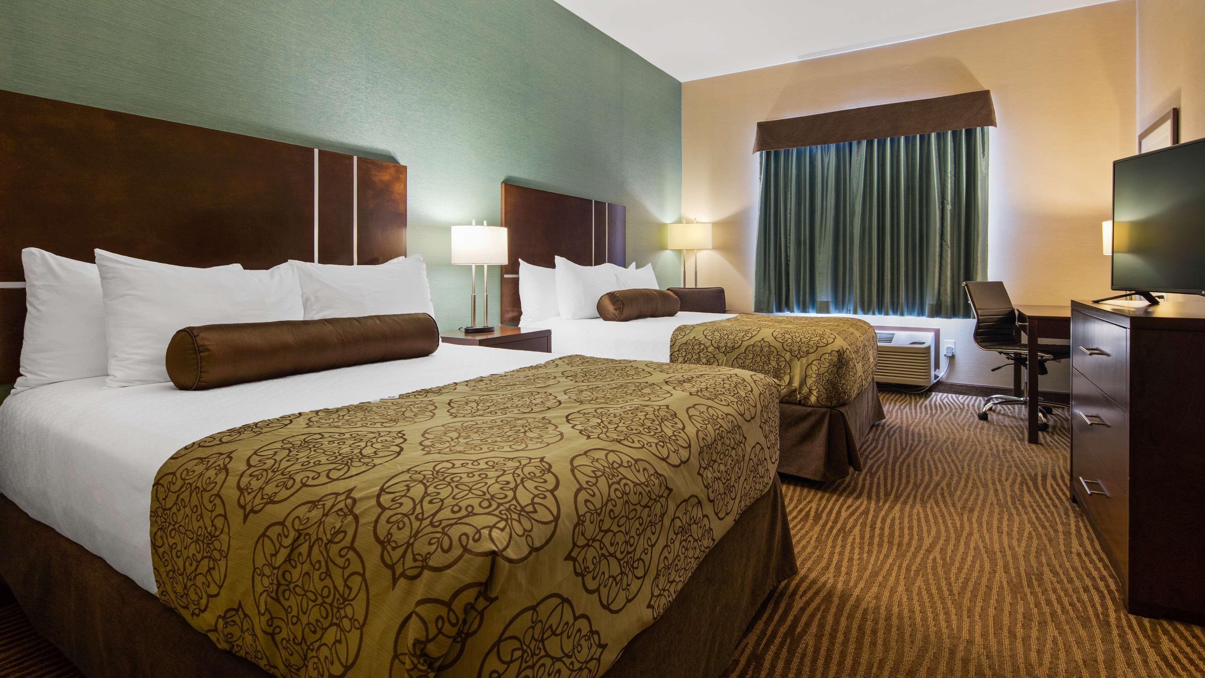Western Airport Hotel 3*