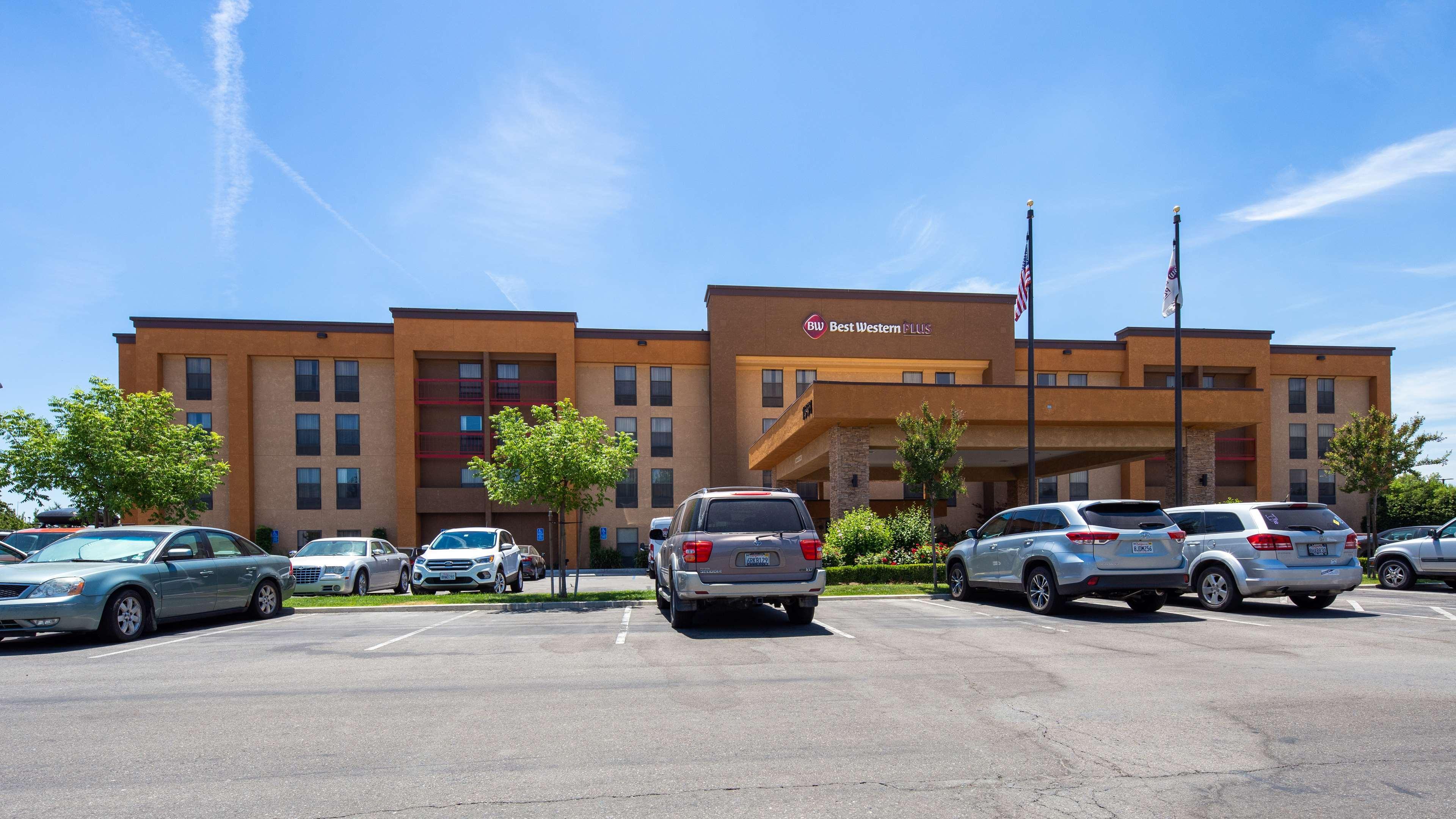 Western Airport Hotel 3*