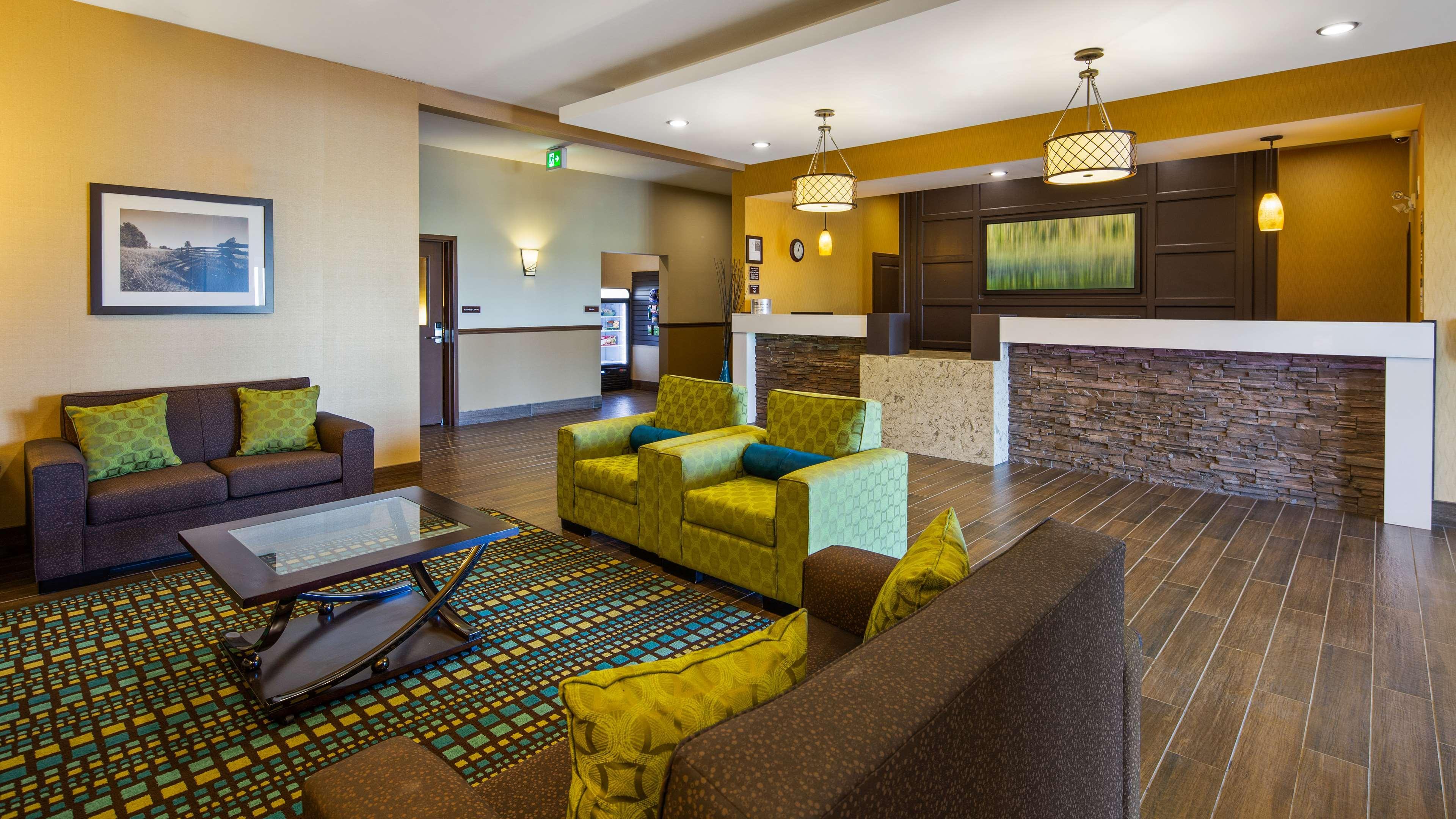 Western Airport Hotel 3*