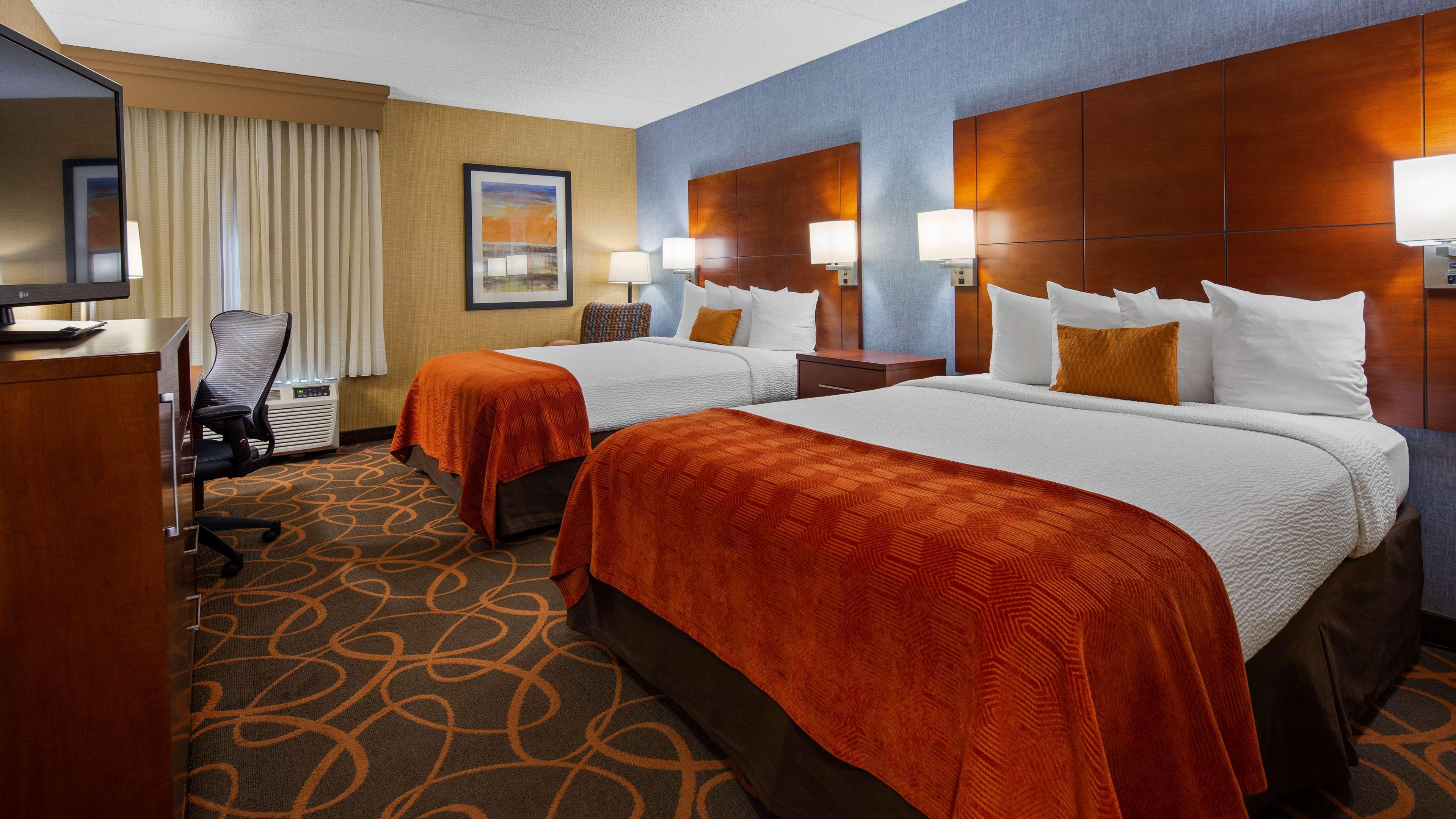 Hotel Western Airport 3*