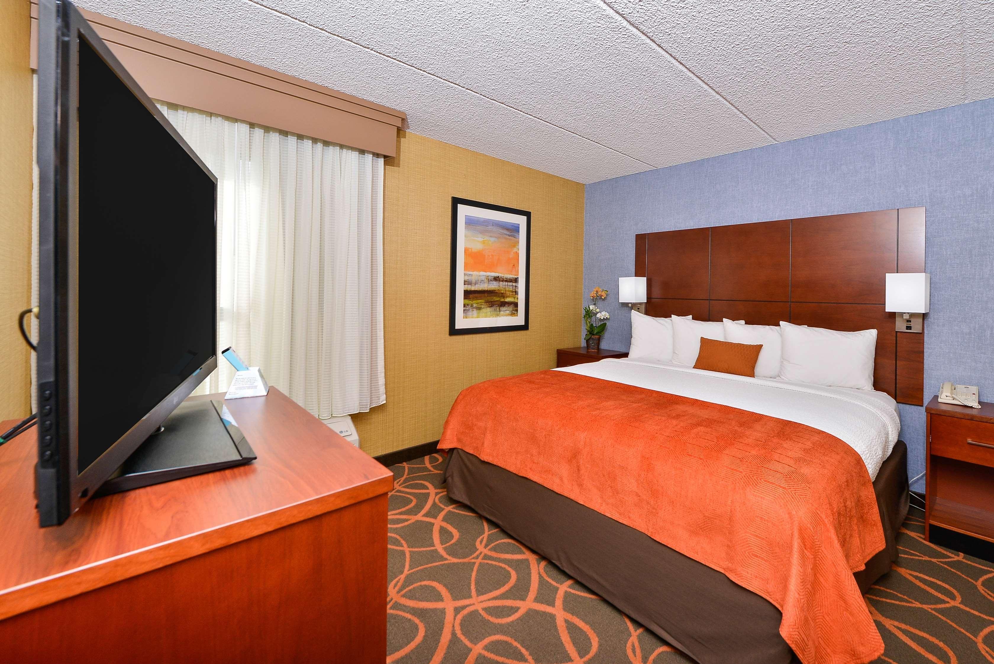 Western Airport 3*