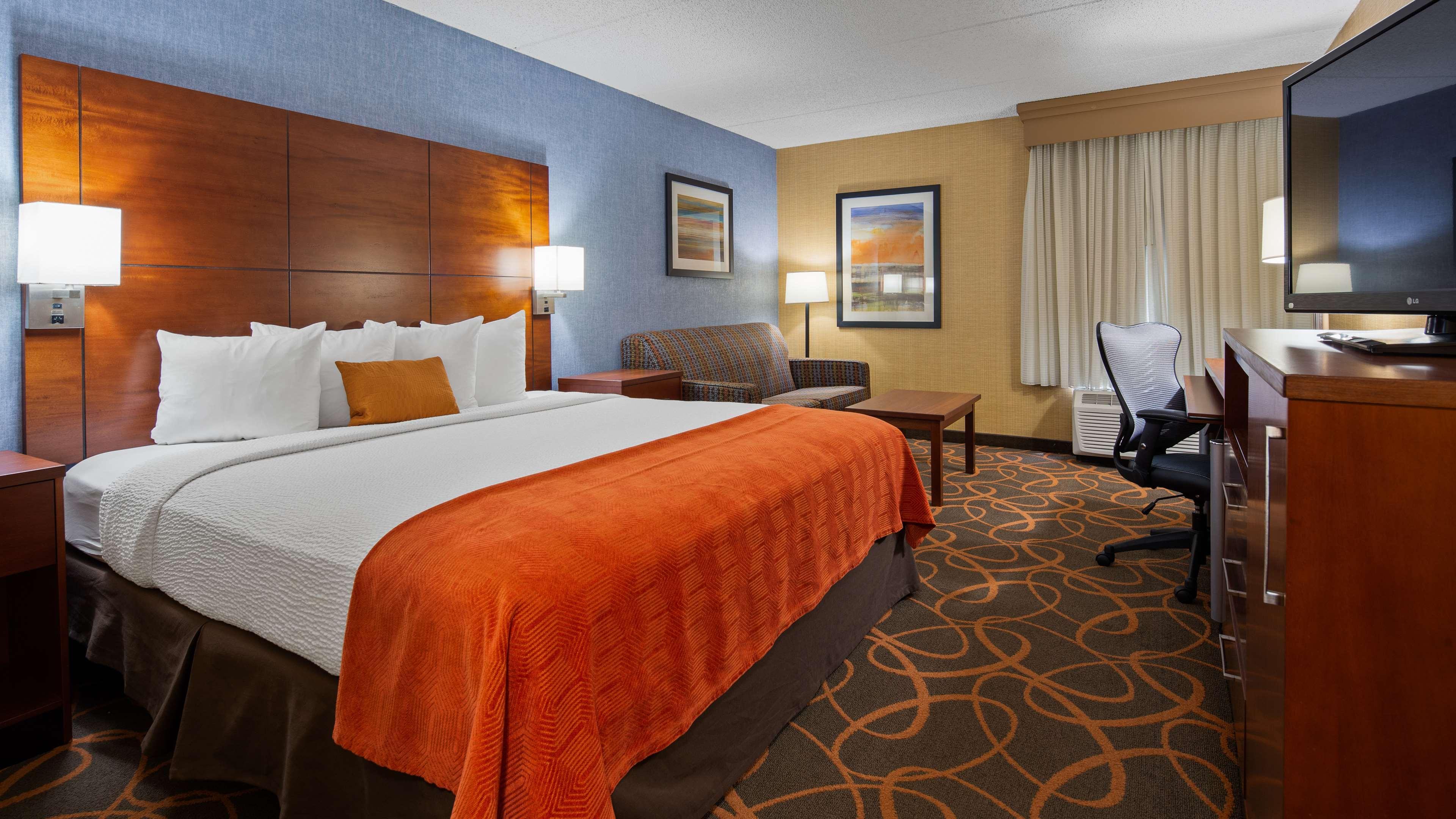 Western Airport 3*