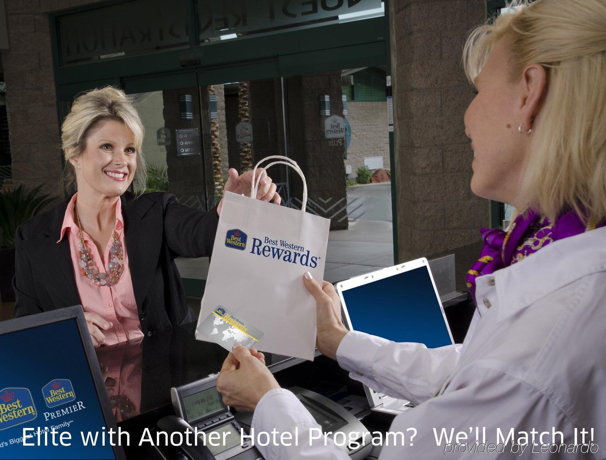 Hotel Western Airport 3*