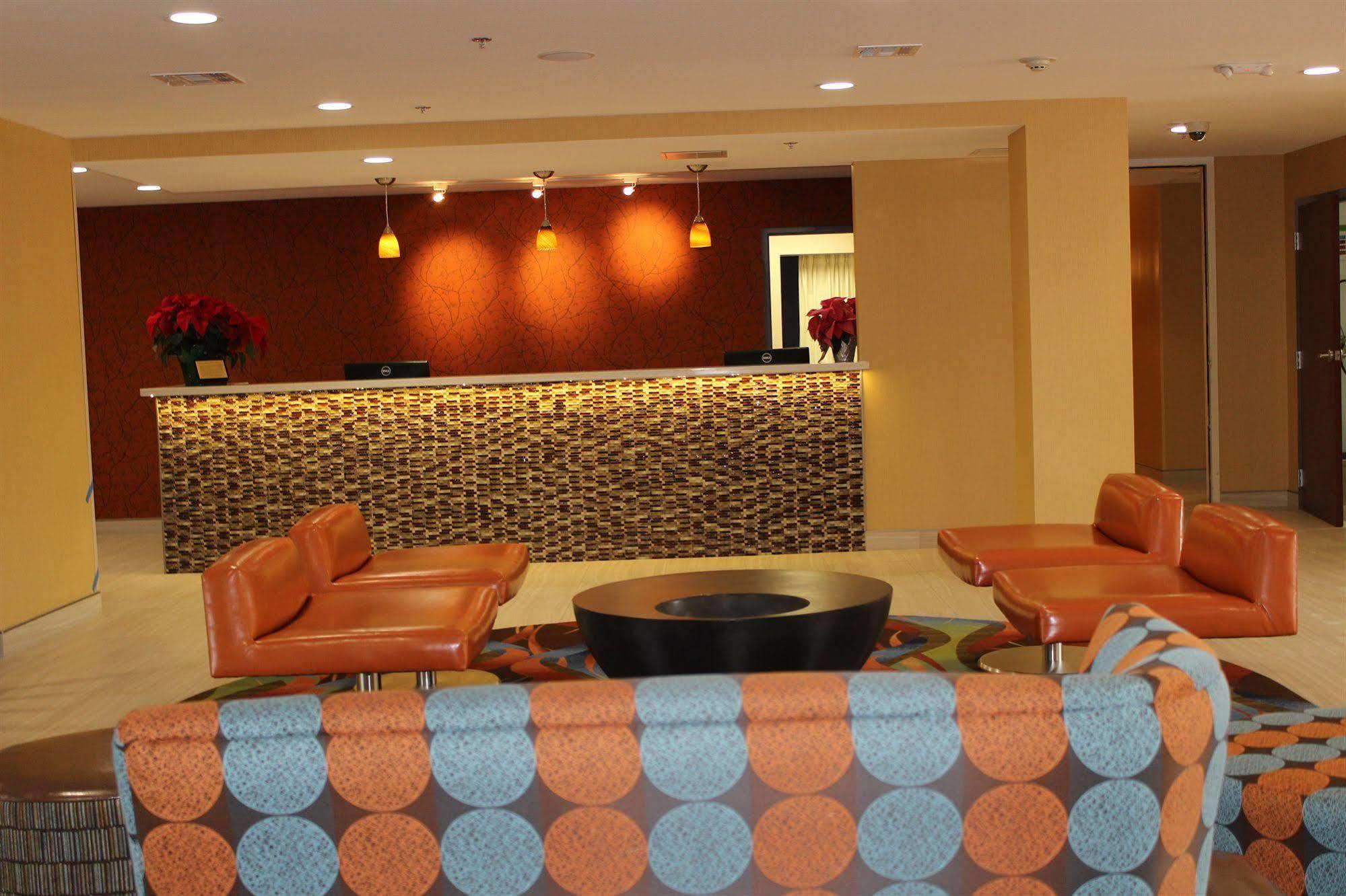 Hotel Western Airport Fresno